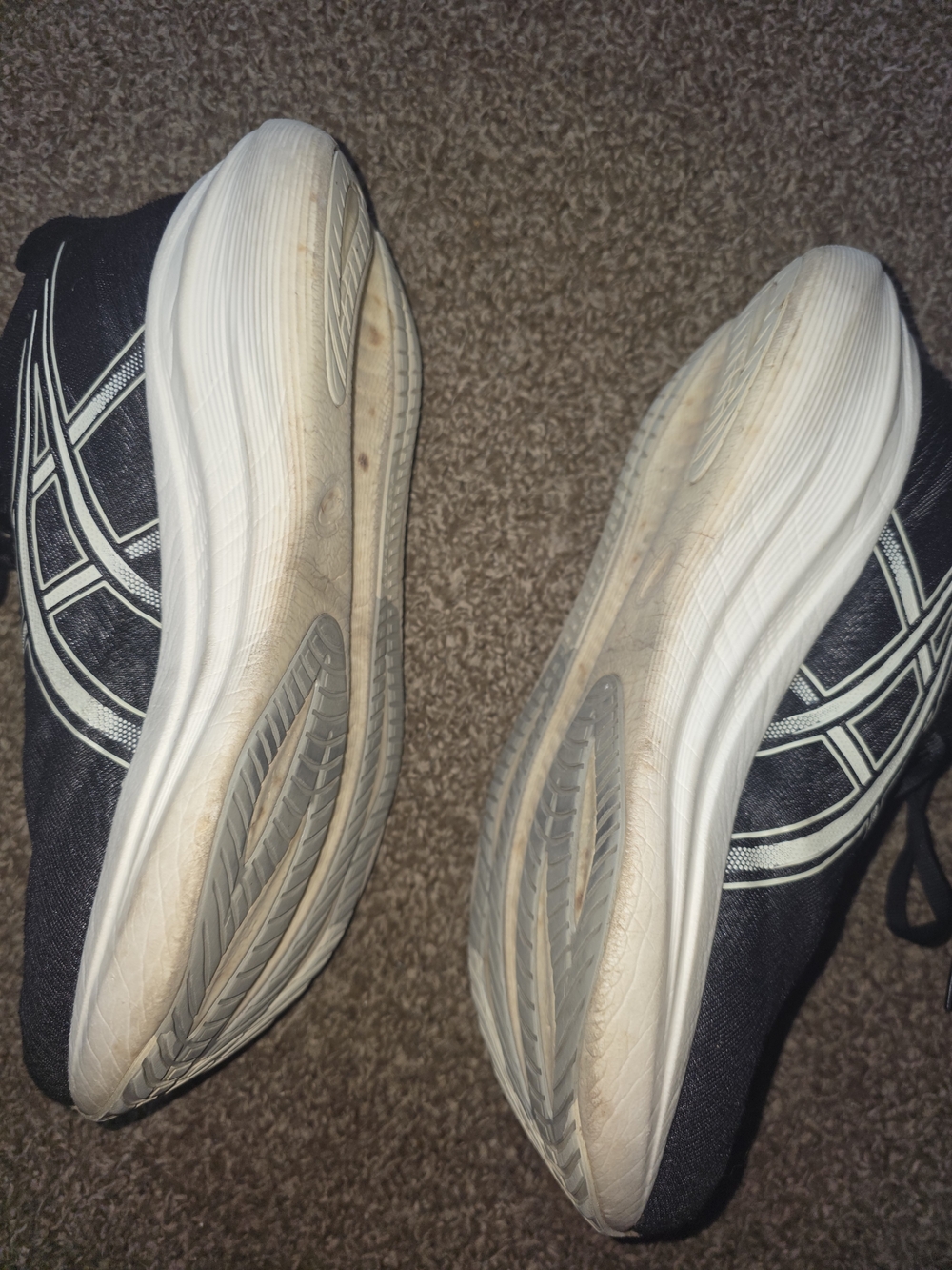 Asics Black and White Women's Athletic Running Shoes - Picture 3 of 3
